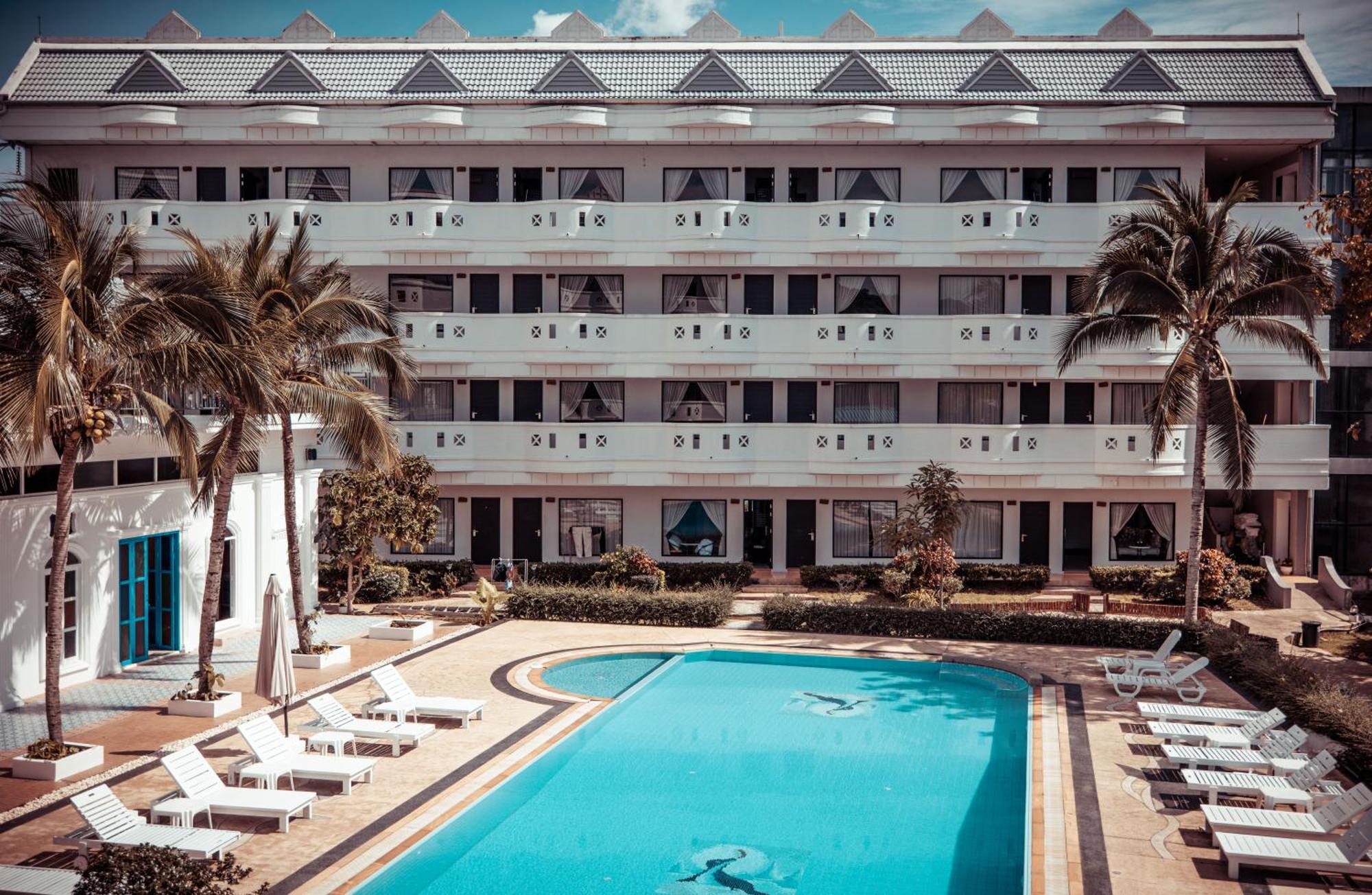 Blue Carina Hotel Phuket מראה חיצוני תמונה