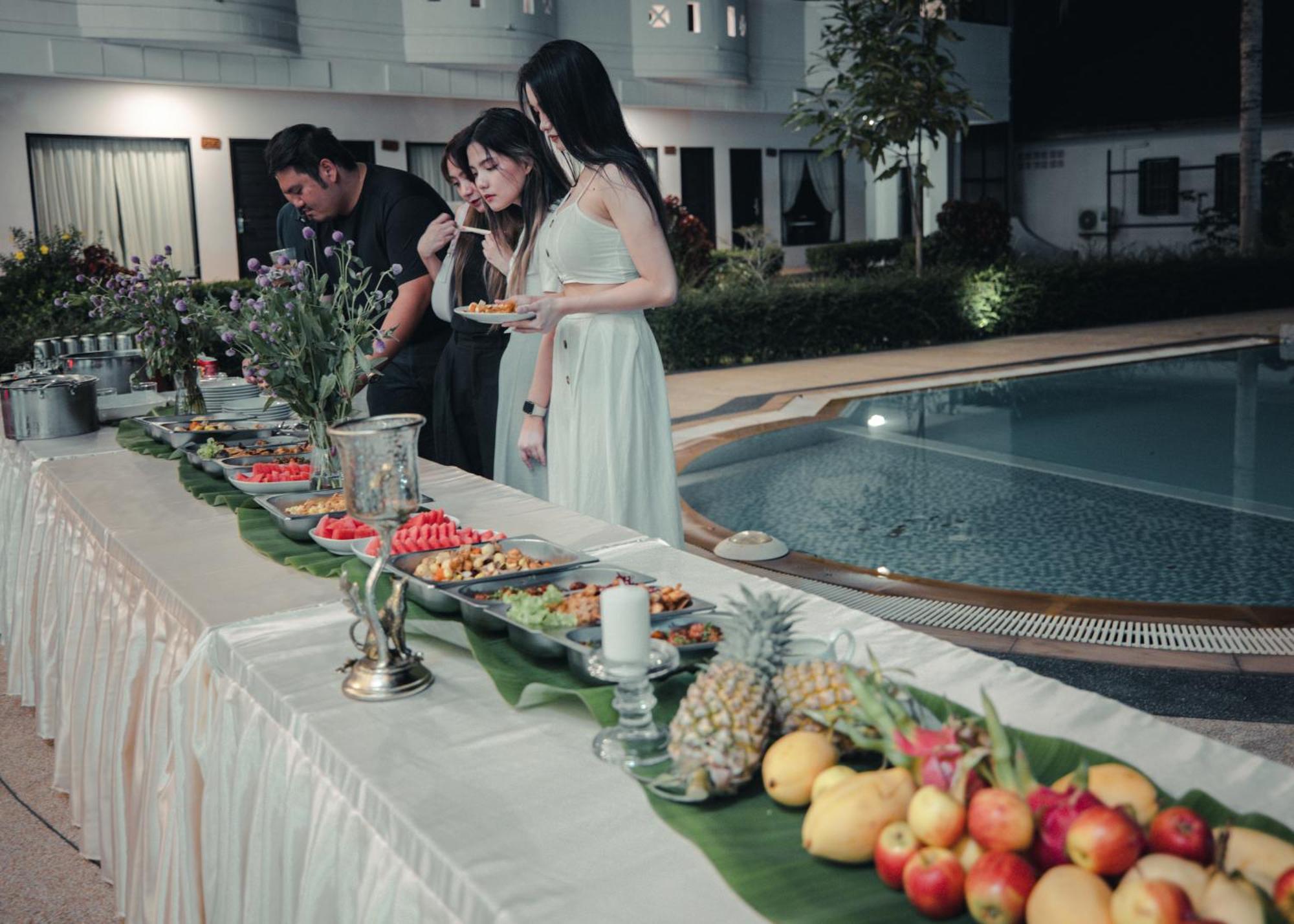 Blue Carina Hotel Phuket מראה חיצוני תמונה