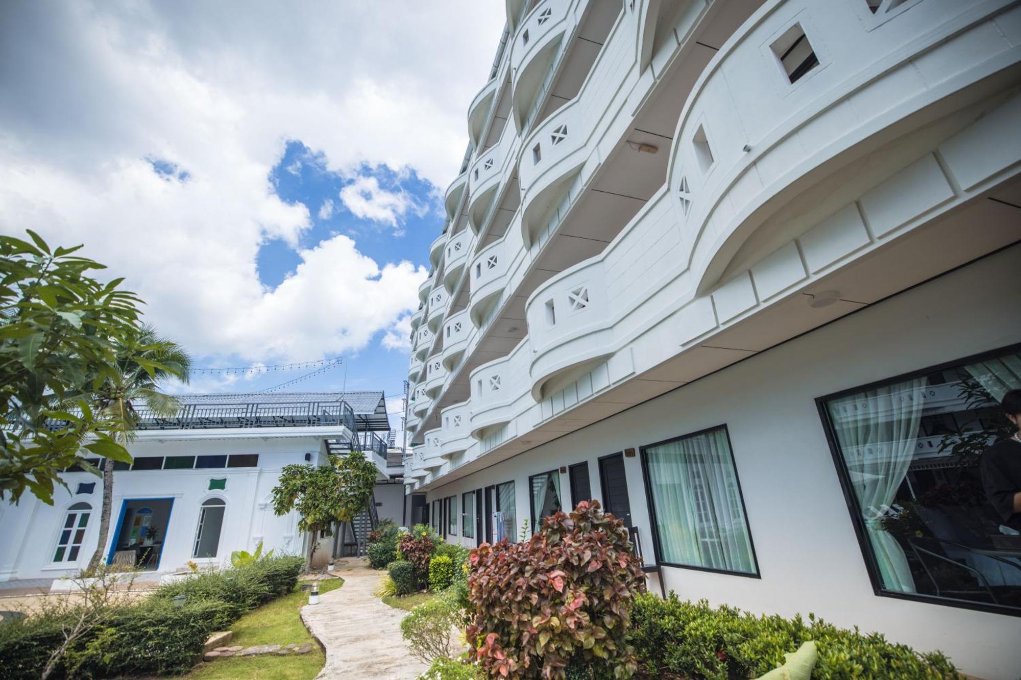 Blue Carina Hotel Phuket מראה חיצוני תמונה