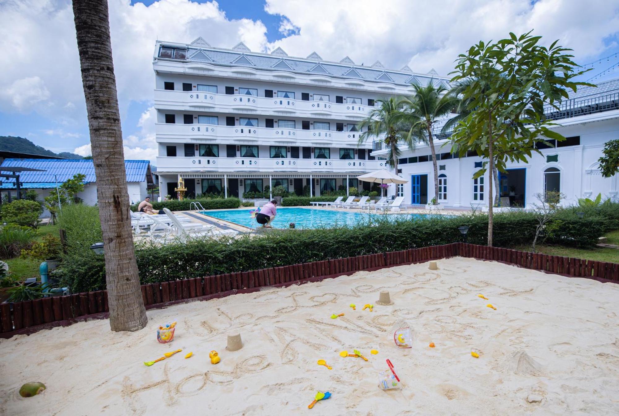 Blue Carina Hotel Phuket מראה חיצוני תמונה