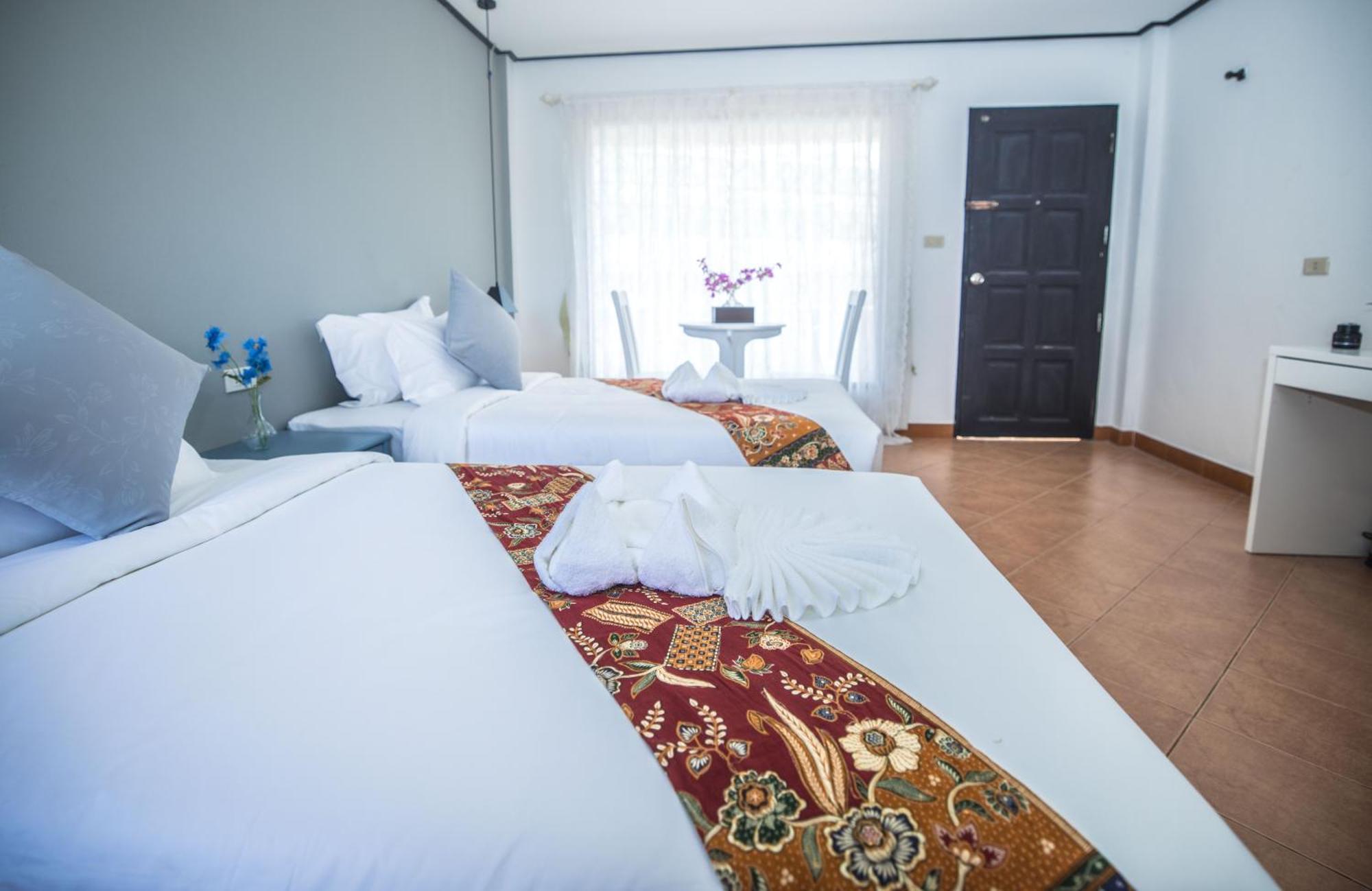 Blue Carina Hotel Phuket מראה חיצוני תמונה