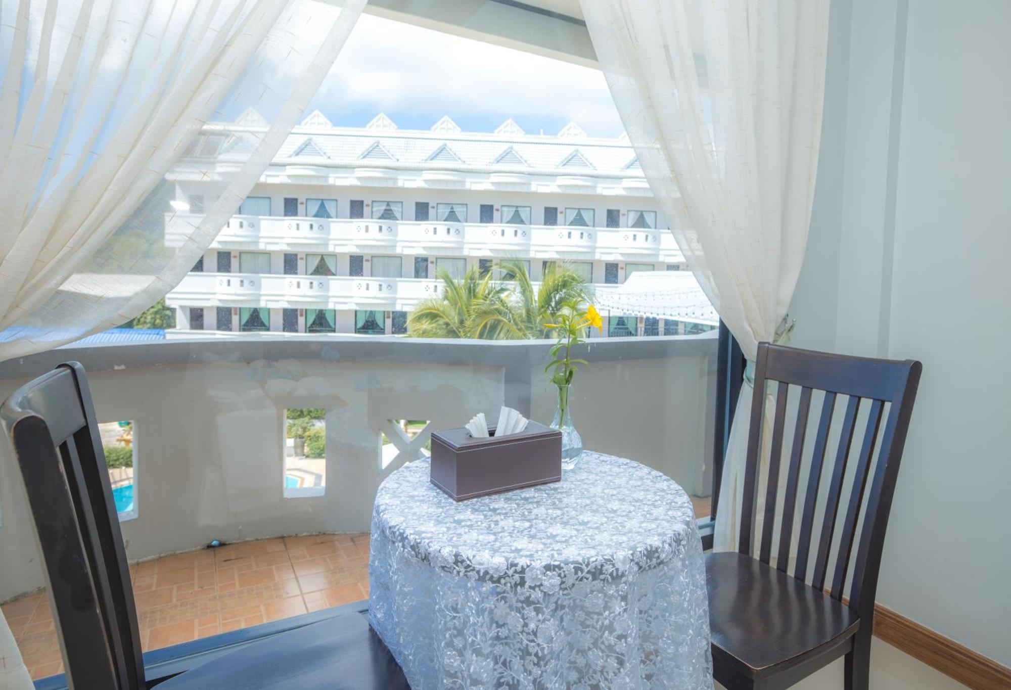 Blue Carina Hotel Phuket מראה חיצוני תמונה